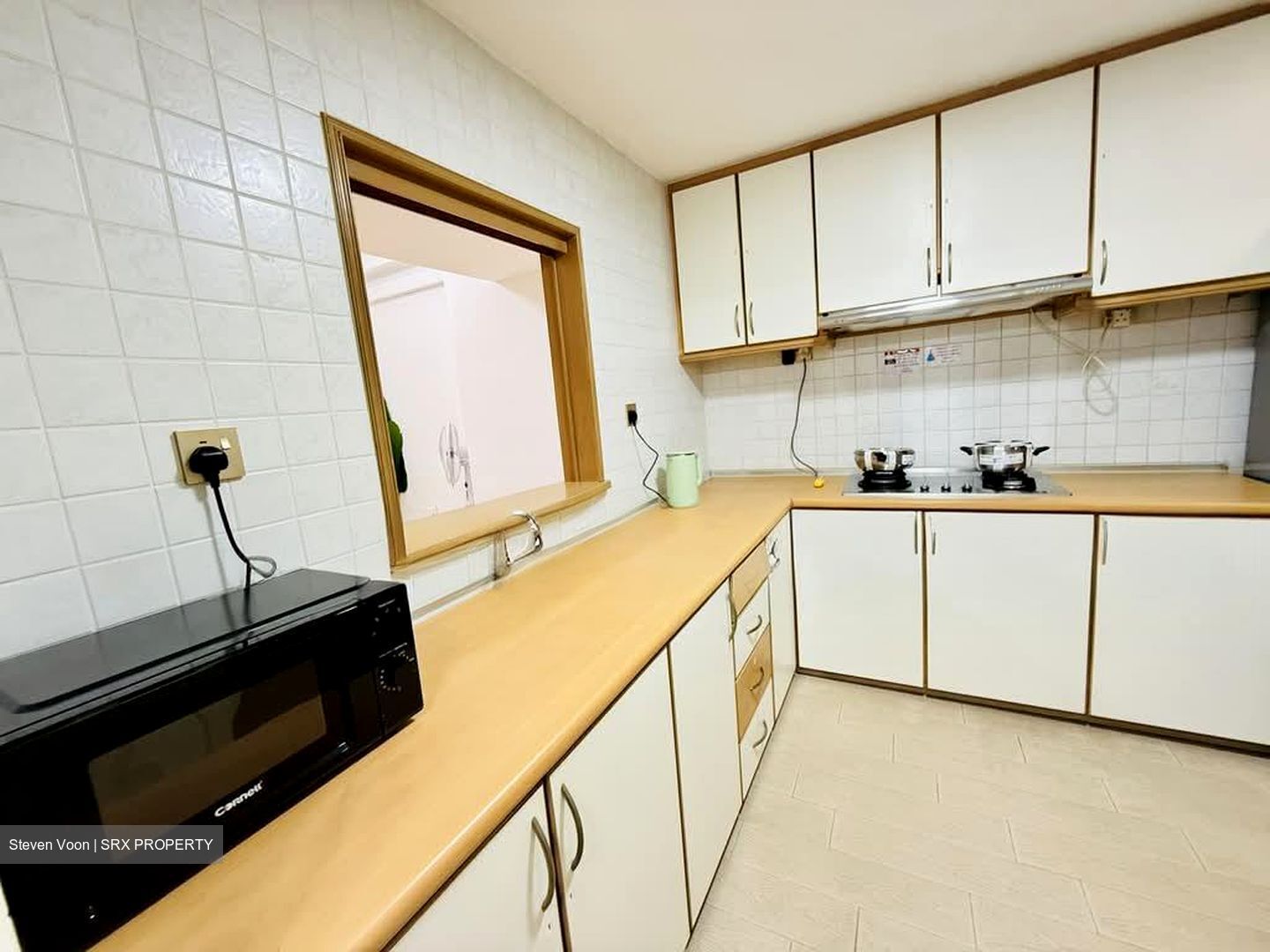 International Plaza (D2), Apartment #574945161